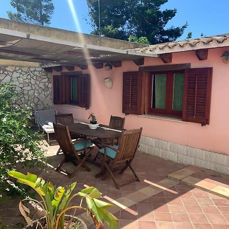 Casa Vacanze Lo Stagnone Da Rosita Marsala Eksteriør bilde